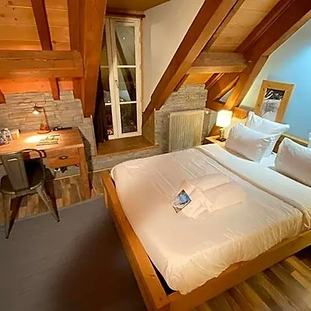 Le Moulin De Lily * פאליזו